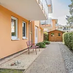 Strandblick 4 *