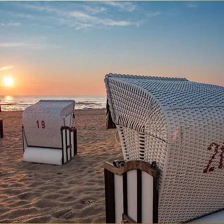 Appartement Strandblick 4 *