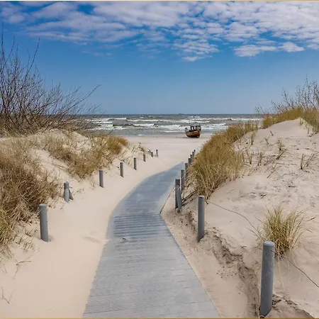 Appartement Strandblick 4 *