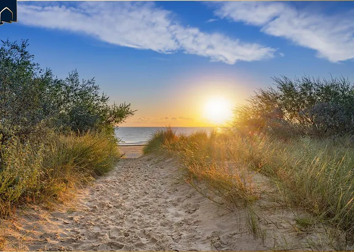 Apartment Strandblick 4 *